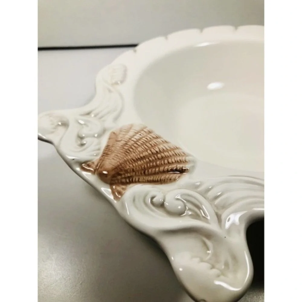 American Atelier At Home By the Sea 5256 Ironstone Divided Dish With Shells.